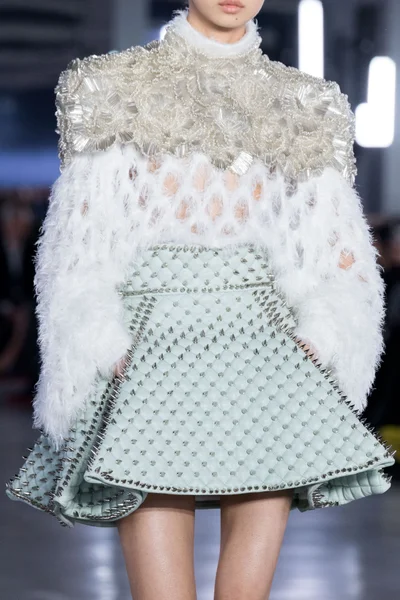 Look 138